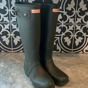 Hunter rain boots